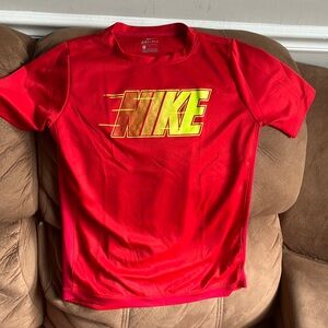Nike youth Large dri fit shirt